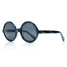 Load image into Gallery viewer, Queen Victoria