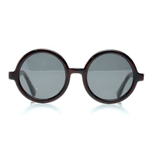 Load image into Gallery viewer, Queen Victoria