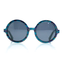 Load image into Gallery viewer, Queen Victoria