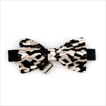 Load image into Gallery viewer, Mils bow tie